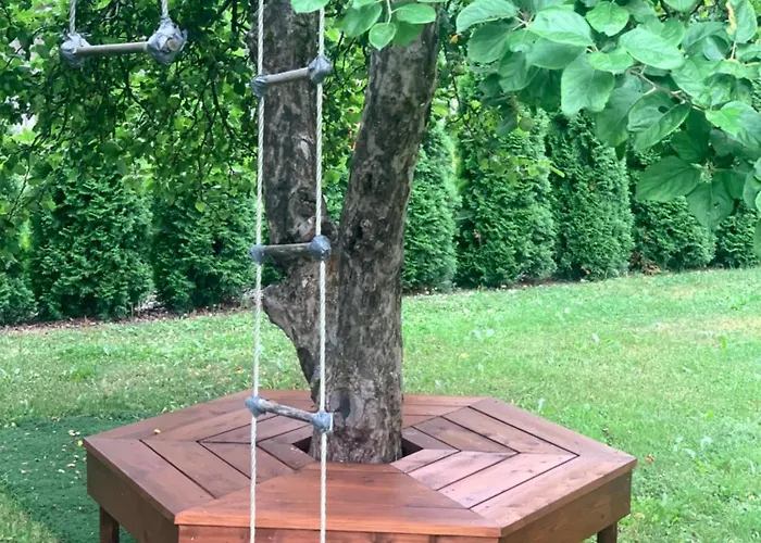 Апартаменты Maeekalda Garden With Private Sauna *